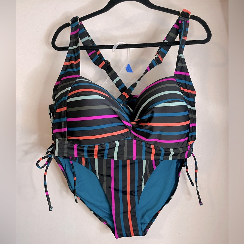 Retro Women’s 2X 2 piece Bathing Suit, Underwire and Molded Cups, High W…